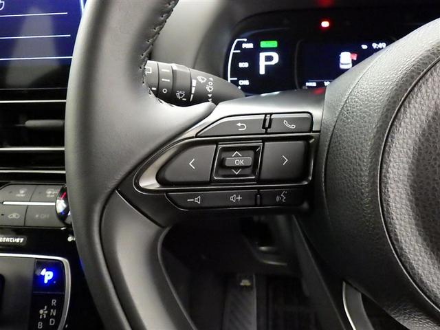 �X�e�A�����O�X�C�b�`�����I�^�]���Ȃ���茳�ŃI�[�f�B�I�̑���Ȃǂ��ł��܂��B