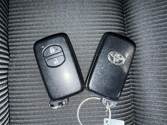 アクア Sスタイルブラック 衝突被害軽減システム メモリーナビ フルセグ バックカメラ ETC ドラレコ CD ミュージックプレイヤー接続可 DVD再生 スマートキー キーレス ハイブリッド(26枚目)