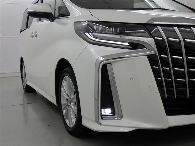 ���邢���C�g���铹�𖾂邭�Ƃ炵�Ă���܂��B�@�^�]�����ŁA���H�󋵂������ɑ����F���ł��邩�d�v�ȃ|�C���g�ł��B�@���F�����Â��������邭�Ƃ炵�Ă���܂���B