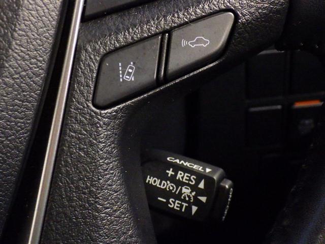 �N���[�Y�R���g���[���@�\���t���Ă��܂��B�@���x��ݒ肷��ƃA�N�Z���𓥂܂Ȃ��Ă����̑��x�ő��邱�Ƃ��ł��܂��B�@�@�������H�ł͂ƂĂ��֗��ȑ��u�Ȃ�ł��B