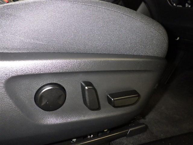 �d���p���[�V�[�g�̓{�^����ōׂ₩�Ȓ��߂��\�ł���B�@�ӊO�ɗ͂��v��V�[�g�̈ړ������N���N�A�v���ʂ�̃|�W�V������������܂��B