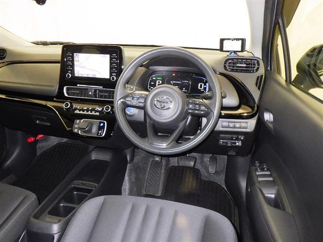 アクア Ｘ　衝突被害軽減システム　メモリーナビ　バックカメラ　ＥＴＣ　ドラレコ　ミュージックプレイヤー接続可　オートクルーズコントロール　ＬＥＤヘッドランプ　スマートキー　キーレス　ハイブリッド（8枚目）