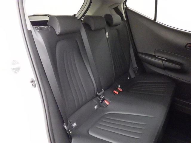 アクア Ｘ　衝突被害軽減システム　メモリーナビ　バックカメラ　ＥＴＣ　ドラレコ　ミュージックプレイヤー接続可　オートクルーズコントロール　ＬＥＤヘッドランプ　スマートキー　キーレス　ハイブリッド（27枚目）