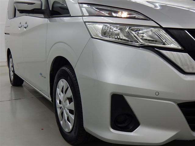 セレナ Ｘ　Ｖセレクション　衝突被害軽減システム　メモリーナビ　フルセグ　バックカメラ　ＥＴＣ　ドラレコ　ＣＤ　ミュージックプレイヤー接続可　ＤＶＤ再生　オートクルーズコントロール　両側電動スライド　乗車定員８人　３列シート（8枚目）