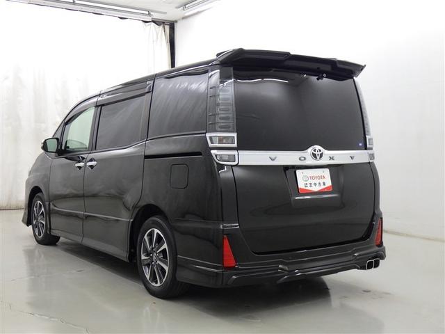 ヴォクシー ＺＳ　煌ＩＩＩ　衝突被害軽減システム　メモリーナビ　フルセグ　バックカメラ　ＥＴＣ　ドラレコ　ＣＤ　ミュージックプレイヤー接続可　ＤＶＤ再生　後席モニター　オートクルーズコントロール　ＬＥＤヘッドランプ　乗車定員７人（6枚目）