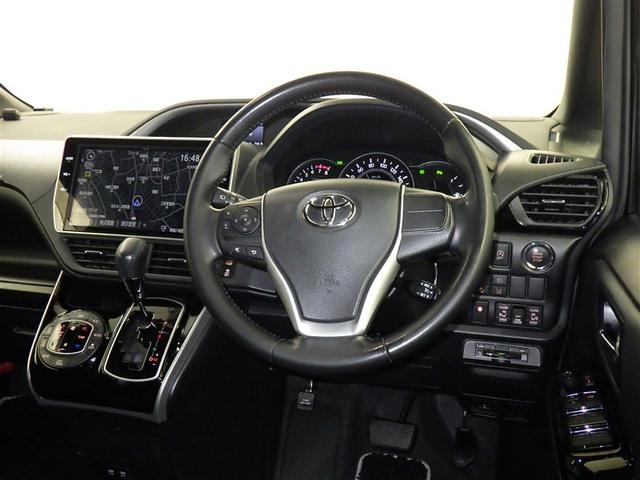 ヴォクシー ＺＳ　煌ＩＩＩ　衝突被害軽減システム　メモリーナビ　フルセグ　バックカメラ　ＥＴＣ　ドラレコ　ＣＤ　ミュージックプレイヤー接続可　ＤＶＤ再生　後席モニター　オートクルーズコントロール　ＬＥＤヘッドランプ　乗車定員７人（9枚目）