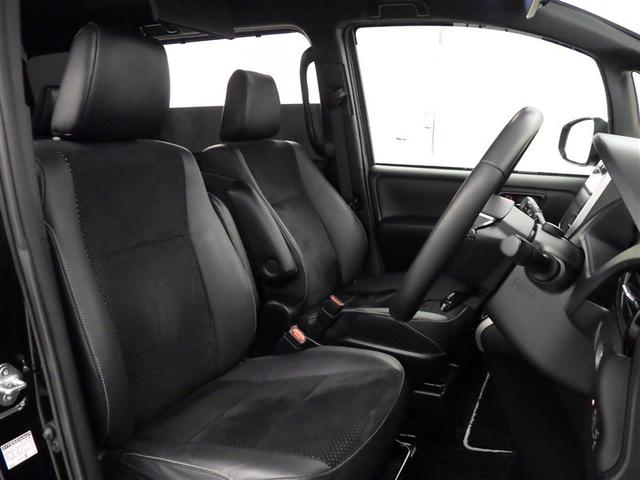 ヴォクシー ＺＳ　煌ＩＩＩ　衝突被害軽減システム　メモリーナビ　フルセグ　バックカメラ　ＥＴＣ　ドラレコ　ＣＤ　ミュージックプレイヤー接続可　ＤＶＤ再生　後席モニター　オートクルーズコントロール　ＬＥＤヘッドランプ　乗車定員７人（27枚目）