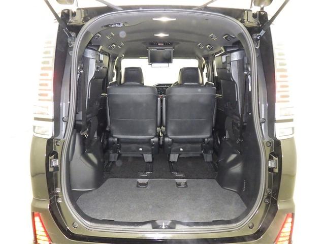 ヴォクシー ＺＳ　煌ＩＩＩ　衝突被害軽減システム　メモリーナビ　フルセグ　バックカメラ　ＥＴＣ　ドラレコ　ＣＤ　ミュージックプレイヤー接続可　ＤＶＤ再生　後席モニター　オートクルーズコントロール　ＬＥＤヘッドランプ　乗車定員７人（31枚目）