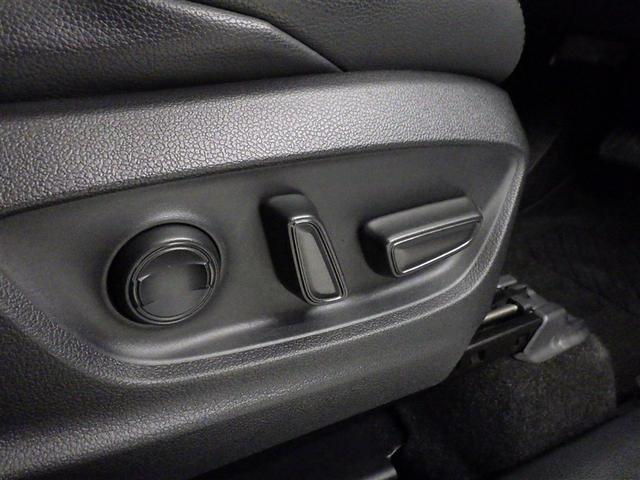 カローラクロス ハイブリッド　Ｚ　衝突被害軽減システム　フルセグ　バックカメラ　ＥＴＣ　ドラレコ　ミュージックプレイヤー接続可　サンルーフ　電動シート　オートクルーズコントロール　ＬＥＤヘッドランプ　スマートキー　キーレス（28枚目）