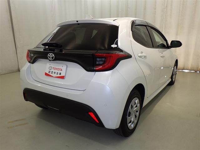 ヤリス Ｇ　衝突被害軽減システム　メモリーナビ　バックカメラ　ＥＴＣ　ドラレコ　ミュージックプレイヤー接続可　オートクルーズコントロール　ＬＥＤヘッドランプ　スマートキー　キーレス（6枚目）