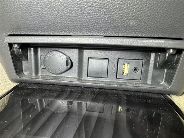 クラウンハイブリッド S Cパッケージ 衝突被害軽減システム メモリーナビ フルセグ バックカメラ ETC ドラレコ CD ミュージックプレイヤー接続可 DVD再生 電動シート オートクルーズコントロール LEDヘッドランプ スマートキー(17枚目)