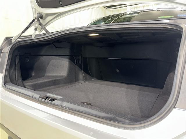 クラウンハイブリッド S Cパッケージ 衝突被害軽減システム メモリーナビ フルセグ バックカメラ ETC ドラレコ CD ミュージックプレイヤー接続可 DVD再生 電動シート オートクルーズコントロール LEDヘッドランプ スマートキー(30枚目)