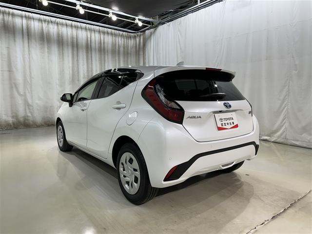 アクア X 衝突被害軽減システム メモリーナビ バックカメラ ETC ドラレコ ミュージックプレイヤー接続可 オートクルーズコントロール LEDヘッドランプ スマートキー キーレス ハイブリッド ワンオーナー(5枚目)