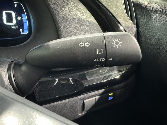 アクア X 衝突被害軽減システム メモリーナビ バックカメラ ETC ドラレコ ミュージックプレイヤー接続可 オートクルーズコントロール LEDヘッドランプ スマートキー キーレス ハイブリッド ワンオーナー(21枚目)