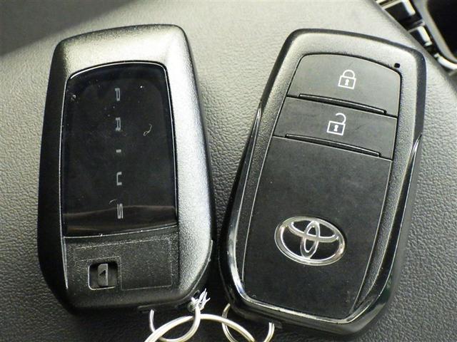 プリウス Ｇ　衝突被害軽減システム　フルセグ　バックカメラ　ＥＴＣ　ドラレコ　ミュージックプレイヤー接続可　オートクルーズコントロール　ＬＥＤヘッドランプ　スマートキー　キーレス　ハイブリッド　ワンオーナー（25枚目）