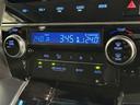 運転席・助手席・独立型オートエアコン。運転手とパートナー別々の温度設定が出来快適なドライブが楽しめます!!