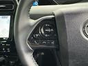 ステアリングスイッチ装備!運転しながら手元でオーディオの操作などができます。