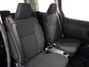 後部座席も当然、綺麗・清潔に仕上げております。内装の綺麗なお車は気持ちが良いですし、コンディションのいい車が多いです。