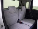 後部座席も当然、綺麗・清潔に仕上げております。内装の綺麗なお車は気持ちが良いですし、コンディションのいい車が多いです。