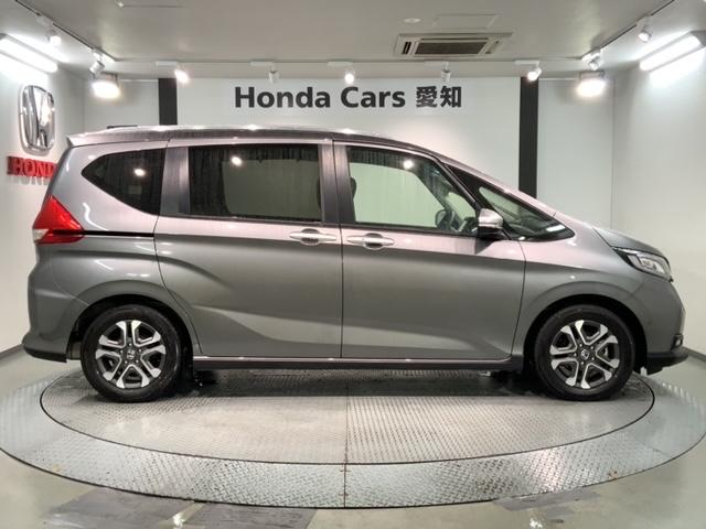 フリード＋ クロスター　ＨｏｎｄａＳＥＮＳＩＮＧ新車保証試乗禁煙車　パワーステアリング　シ－トヒ－タ－　ＥＴＣ　両側電動スライドドア　ＬＥＤヘッドライト　フルセグ　クルーズコントロール　ＤＶＤ　スマートキー　ＥＳＣ　エアコン（50枚目）