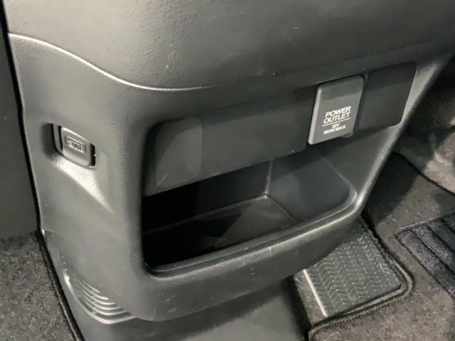 Ｎ－ＢＯＸ ＧＳＳパッケージ　いまコレ＋新品マット付あんしんＰＫＧ　Ｗ電動ドア　ブレーキサポート　禁煙　ダブルエアバック　ＴＶナビ　サイドカーテンエアバック　点検記録簿　イモビ　地デジ　１オーナー車　スマートキー＆プッシュスタート（28枚目）