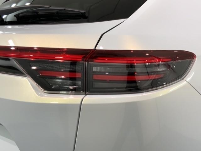 ヴェゼル ｅ：ＨＥＶＸ　ＨＳＥＮＳＩＮＧ新車保証試乗車ワンオ－ナ－　Ｒカメラ　クルコン　エアコン　シ－トヒ－タ－　スマキー　ＶＳＡ　ＬＥＤライト　ＥＴＣ車載器　エアバッグ　ＡＢＳ　４ＷＤ車　地デジＴＶ　キーレスエントリー（45枚目）