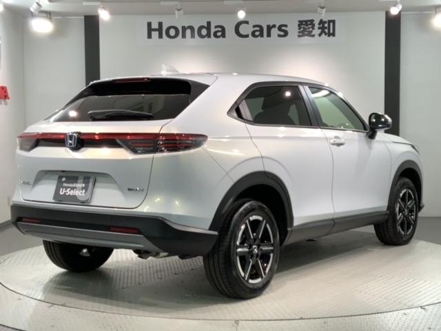 ヴェゼル ｅ：ＨＥＶＸ　ＨＳＥＮＳＩＮＧ新車保証試乗車ワンオ－ナ－　Ｒカメラ　クルコン　エアコン　シ－トヒ－タ－　スマキー　ＶＳＡ　ＬＥＤライト　ＥＴＣ車載器　エアバッグ　ＡＢＳ　４ＷＤ車　地デジＴＶ　キーレスエントリー（50枚目）