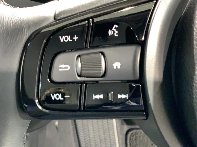 フィット e:HEVホームブラックスタイル H SENSING 新車保証 試乗車 ワンオーナー 純正ナビ TV Rカメラ マルチビュー BTオ-ディオ ETC LEDライト VSA クルコン アルミ スマートキー 盗難防止装置 整備記録簿(10枚目)
