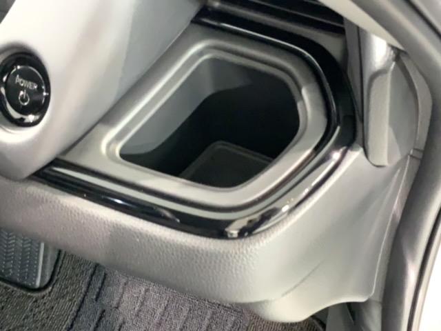 フィット e:HEVホームブラックスタイル H SENSING 新車保証 試乗車 ワンオーナー 純正ナビ TV Rカメラ マルチビュー BTオ-ディオ ETC LEDライト VSA クルコン アルミ スマートキー 盗難防止装置 整備記録簿(30枚目)