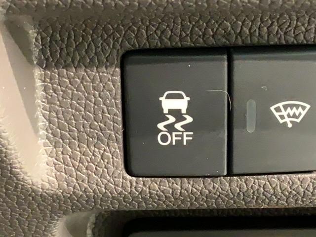 フリードハイブリッド ハイブリッド・Ｇホンダセンシング　最長５年保証　ワンオ－ナ－　ナビＶＸＭ－２１７ＶＦＮｉ　ＴＶ　Ｒカメラ　ＣＤ録音　ＢＴオ－ディオ　ＤＶＤ　ドラレコ　ＥＴＣ　ＬＥＤライト　両側電動ドア　ＶＳＡ　クルコン　スマ－トキ－　スペアキ－ＡＡＣ（14枚目）