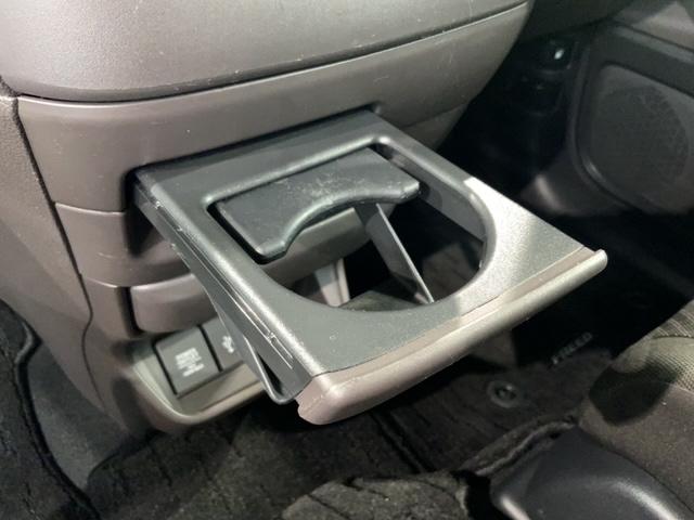 フリードハイブリッド ハイブリッド・Ｇホンダセンシング　最長５年保証　ワンオ－ナ－　ナビＶＸＭ－２１７ＶＦＮｉ　ＴＶ　Ｒカメラ　ＣＤ録音　ＢＴオ－ディオ　ＤＶＤ　ドラレコ　ＥＴＣ　ＬＥＤライト　両側電動ドア　ＶＳＡ　クルコン　スマ－トキ－　スペアキ－ＡＡＣ（25枚目）