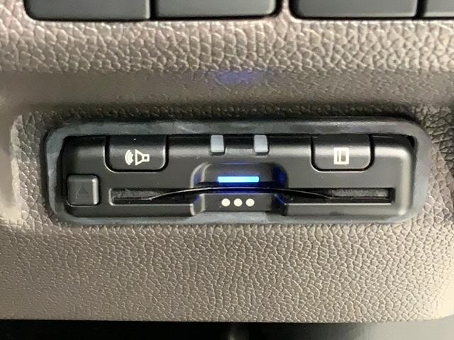 フリード+ハイブリッド ハイブリッドG H SENSING 最長5年保証 ワンオ-ナ- ナビVXM-207VFNi TV Rカメラ CD録音 BTオ-ディオ DVD ドラレコ Rモニタ- ETC LEDライト 両側電動ドア VSA クルコン(14枚目)