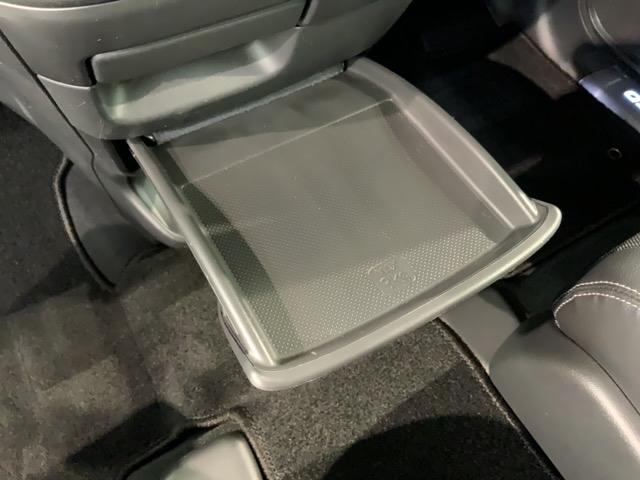 フリードハイブリッド ハイブリッド・EX H SENSING 1年保証 ワンオ-ナ- 純正ナビ TV Rカメラ BTオ-ディオ ドラレコ Rモニタ- ETC LEDライト VSA シ-トヒ-タ- アルミ スマ-トキ- スペアキー 盗難防止装置(27枚目)