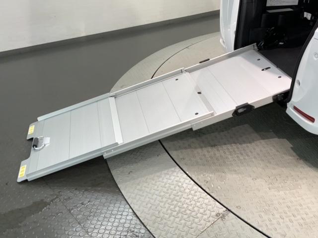 Ｎ－ＢＯＸ スロープ　Ｈ　ＳＥＮＳＩＮＧ　福祉車両　新車保証　試乗車　ワンオーナー　ナビＶＸＭ－２４５ＺＦＥｉ　ＢＴオ－ディオ　ＥＴＣ　ＬＥＤライト　ＶＳＡ　クルコン　スマートキー　盗難防止装置　整備記録簿　ＡＡＣ　ＵＳＢ（12枚目）