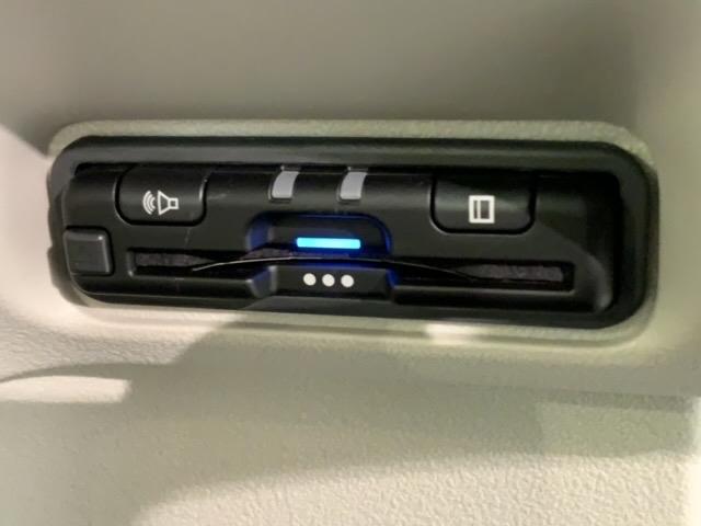 Ｎ－ＢＯＸ スロープ　Ｈ　ＳＥＮＳＩＮＧ　福祉車両　新車保証　試乗車　ワンオーナー　ナビＶＸＭ－２４５ＺＦＥｉ　ＢＴオ－ディオ　ＥＴＣ　ＬＥＤライト　ＶＳＡ　クルコン　スマートキー　盗難防止装置　整備記録簿　ＡＡＣ　ＵＳＢ（14枚目）