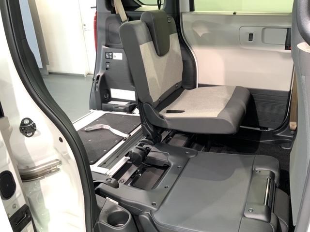 Ｎ－ＢＯＸ スロープ　Ｈ　ＳＥＮＳＩＮＧ　福祉車両　新車保証　試乗車　ワンオーナー　ナビＶＸＭ－２４５ＺＦＥｉ　ＢＴオ－ディオ　ＥＴＣ　ＬＥＤライト　ＶＳＡ　クルコン　スマートキー　盗難防止装置　整備記録簿　ＡＡＣ　ＵＳＢ（33枚目）