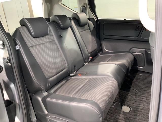 フリード＋ハイブリッド ハイブリッドＧ・ホンダセンシング　最長５年保証　ワンオーナー　ナビＶＸＭ－２１４ＶＦｉ　ＴＶ　Ｒカメラ　ＣＤ録音　ＢＴオ－ディオ　ＤＶＤ　ドラレコ　ＥＴＣ　ＬＥＤライト　ＶＳＡ　両側電動ドア　シートヒーター　クルコン　アルミ　スマキー（18枚目）