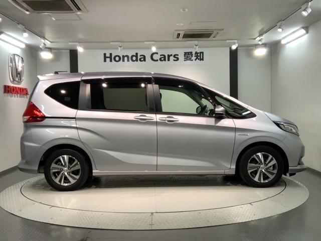 フリード＋ハイブリッド ハイブリッドＧ・ホンダセンシング　最長５年保証　ワンオーナー　ナビＶＸＭ－２１４ＶＦｉ　ＴＶ　Ｒカメラ　ＣＤ録音　ＢＴオ－ディオ　ＤＶＤ　ドラレコ　ＥＴＣ　ＬＥＤライト　ＶＳＡ　両側電動ドア　シートヒーター　クルコン　アルミ　スマキー（51枚目）