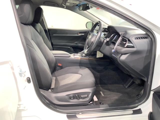 カムリ G 最長5年保証 ワンオ-ナ- ナビ TV Rカメラ CD録音 DVD ドラレコ 衝突軽減B ETC LEDライト 横滑り防止 クルコン アルミ スマ-トキ- スペアキー 盗難防止装置 整備記録簿 AAC(18枚目)