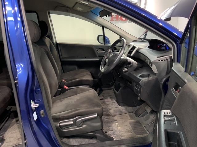 フリード Gジャストセレクション 1年保証 ワンオ-ナ- ナビVXM-145VSi TV Rカメラ BTオ-ディオ DVD ドラレコ ETC HID 両側電動ドア VSA スマ-トキ- 盗難防止装置 整備記録簿 AAC スペアキ-(17枚目)