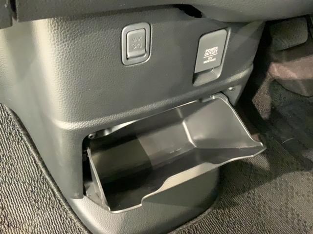 Ｎ－ＢＯＸカスタム Ｇ・Ｌホンダセンシング　最長５年保証　ナビＶＸＭ－１９５ＶＦｉ　ＴＶ　Ｒカメラ　ＣＤ録音　ＢＴオ－ディオ　ＤＶＤ　ドラレコ　ＥＴＣ　ＬＥＤライト　ＶＳＡ　アルミ　スマ－トキ－　スペアキー　盗難防止装置　整備記録簿　ＡＡＣ（28枚目）