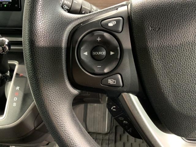 フリード Ｇ・ホンダセンシング　最長５年保証　ワンオ－ナ－　ナビＶＸＭ－２１４ＶＦｉ　ＴＶ　Ｒカメラ　ＣＤ録音　ＢＴオ－ディオ　ＤＶＤ　ＥＴＣ　両側電動ドア　ＶＳＡ　スマ－トキ－　スペアキー　盗難防止装置　整備記録簿　ドアバイザ－（10枚目）
