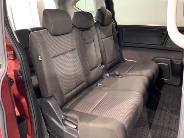 フリード Ｇ・ホンダセンシング　最長５年保証　ワンオ－ナ－　ナビＶＸＭ－２１４ＶＦｉ　ＴＶ　Ｒカメラ　ＣＤ録音　ＢＴオ－ディオ　ＤＶＤ　ＥＴＣ　両側電動ドア　ＶＳＡ　スマ－トキ－　スペアキー　盗難防止装置　整備記録簿　ドアバイザ－（18枚目）