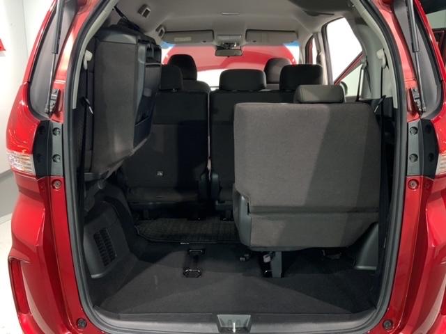 フリード Ｇ・ホンダセンシング　最長５年保証　ワンオ－ナ－　ナビＶＸＭ－２１４ＶＦｉ　ＴＶ　Ｒカメラ　ＣＤ録音　ＢＴオ－ディオ　ＤＶＤ　ＥＴＣ　両側電動ドア　ＶＳＡ　スマ－トキ－　スペアキー　盗難防止装置　整備記録簿　ドアバイザ－（38枚目）