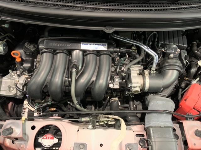 フリード Ｇ・ホンダセンシング　最長５年保証　ワンオ－ナ－　ナビＶＸＭ－２１４ＶＦｉ　ＴＶ　Ｒカメラ　ＣＤ録音　ＢＴオ－ディオ　ＤＶＤ　ＥＴＣ　両側電動ドア　ＶＳＡ　スマ－トキ－　スペアキー　盗難防止装置　整備記録簿　ドアバイザ－（44枚目）