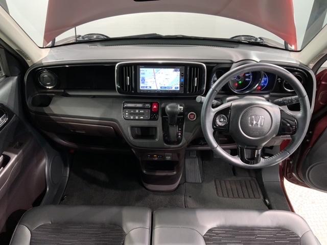 N-ONE プレミアム 1年保証 ナビVXM-164CSi TV Rカメラ BTオ-ディオ ドラレコ ETC HID VSA アルミ フォグ ベンチシート スマートキー 盗難防止装置 整備記録簿 AAC Wエアバッグ ABS(7枚目)