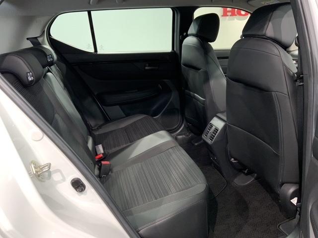 ＷＲ－Ｖ Ｚ＋ブラックスタイル　ＨｏｎｄａＳＥＮＳＩＮＧ　新車保証　試乗車　ワンオーナー　ナビＬＸＭ－２４５ＺＦＥｉ　ＴＶ　Ｒカメラ　ＢＴオ－ディオ　ＥＴＣ　ＬＥＤライト　ＶＳＡ　クルコン　アルミ　フォグ　スマートキー　盗難防止装置（18枚目）