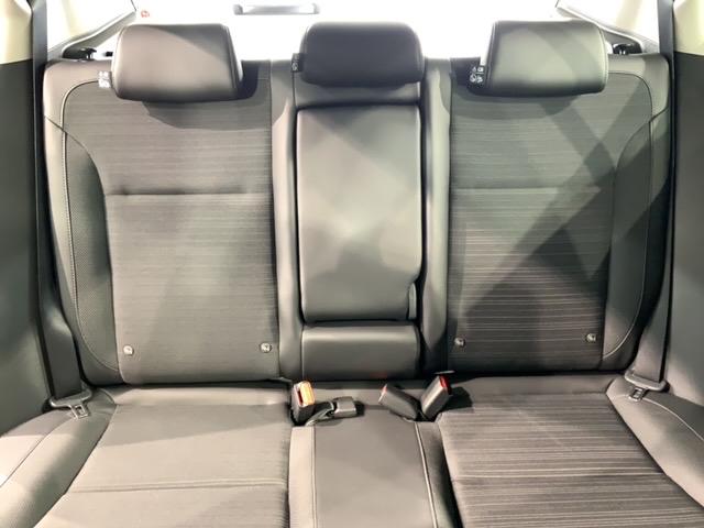 ＷＲ－Ｖ Ｚ＋ブラックスタイル　ＨｏｎｄａＳＥＮＳＩＮＧ　新車保証　試乗車　ワンオーナー　ナビＬＸＭ－２４５ＺＦＥｉ　ＴＶ　Ｒカメラ　ＢＴオ－ディオ　ＥＴＣ　ＬＥＤライト　ＶＳＡ　クルコン　アルミ　フォグ　スマートキー　盗難防止装置（32枚目）