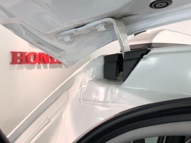 ＷＲ－Ｖ Ｚ＋ブラックスタイル　ＨｏｎｄａＳＥＮＳＩＮＧ　新車保証　試乗車　ワンオーナー　ナビＬＸＭ－２４５ＺＦＥｉ　ＴＶ　Ｒカメラ　ＢＴオ－ディオ　ＥＴＣ　ＬＥＤライト　ＶＳＡ　クルコン　アルミ　フォグ　スマートキー　盗難防止装置（43枚目）