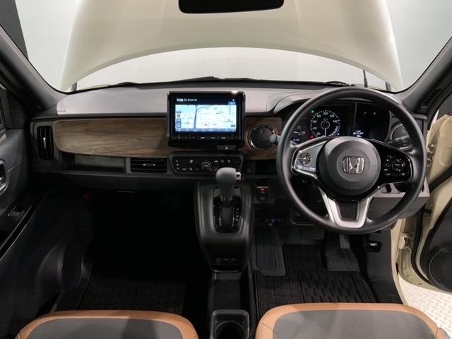 Ｎ－ＯＮＥ オリジナルスタイルプラスアーバン　Ｈ　ＳＥＮＳＩＮＧ　新車保証　試乗車　ワンオーナー　ナビＶＸＭ－２４５ＺＦＥｉ　ＴＶ　Ｒカメラ　ＢＴオ－ディオ　シートヒーター　ＥＴＣ　ＬＥＤライト　ＶＳＡ　クルコン　スマートキー　盗難防止装置（9枚目）